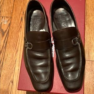 Men’s ferragamo Bramante dark brown loafers